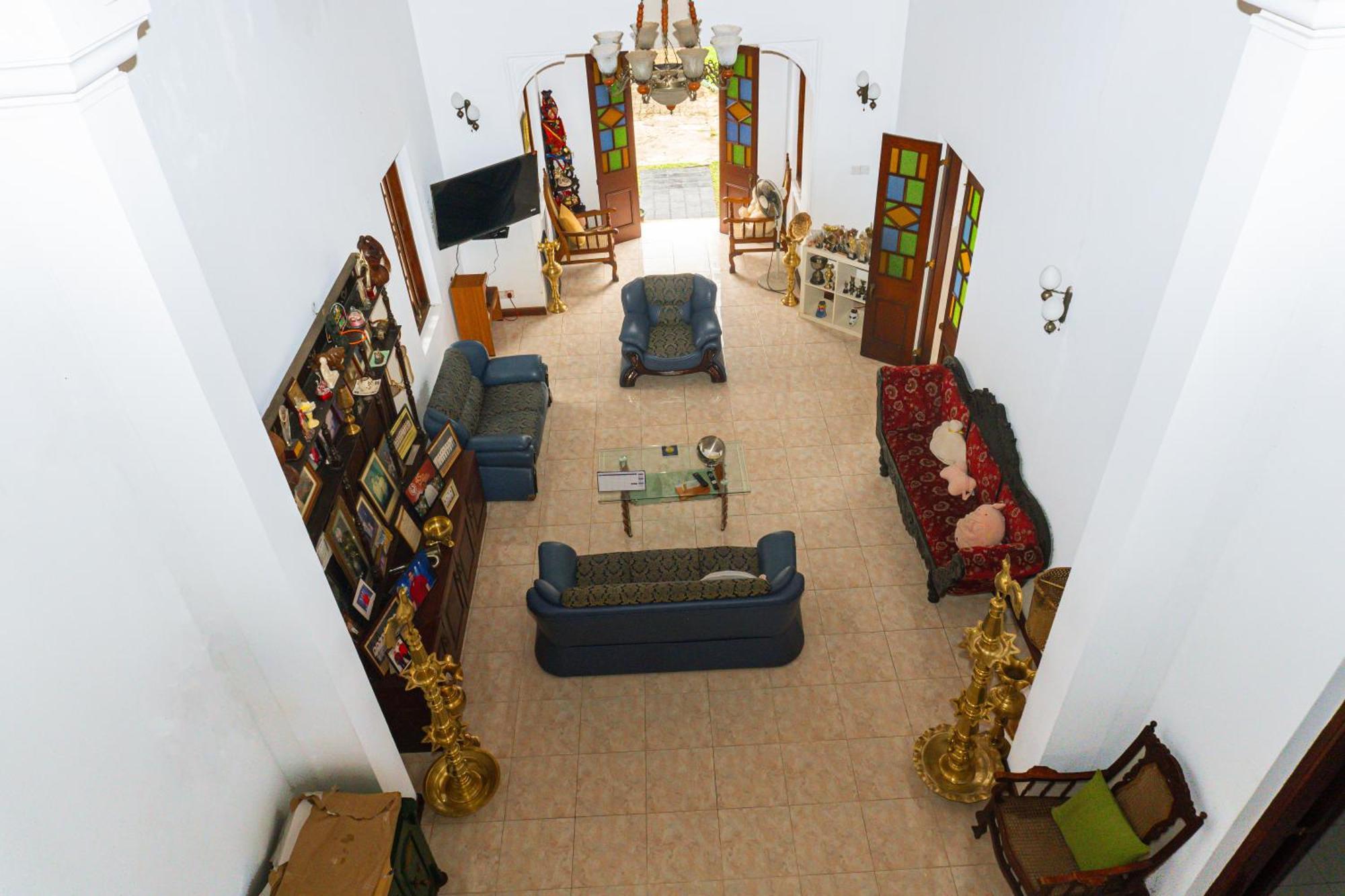 Antique Tourist Lodge Канди Экстерьер фото